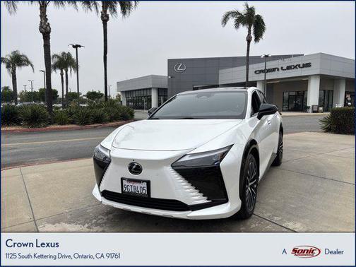 2023 Lexus RZ 450e Luxury