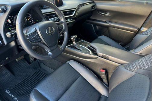 2021 Lexus UX 250h Base