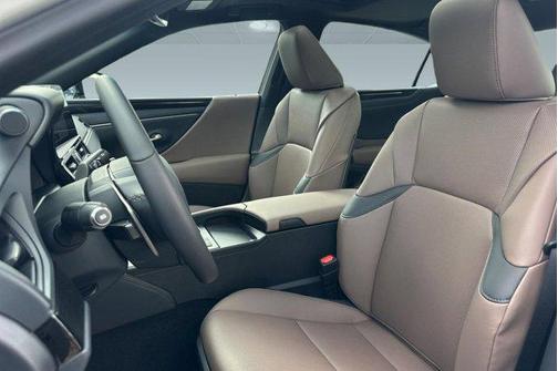 2025 Lexus ES 350 Base