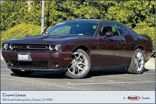 2020 Dodge Challenger SXT