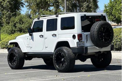 2012 Jeep Wrangler Unlimited Sahara