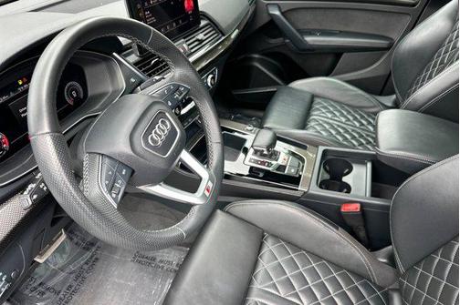 Daytona Gray Pearl Effect 2023 Audi SQ5 3.0T Premium Plus