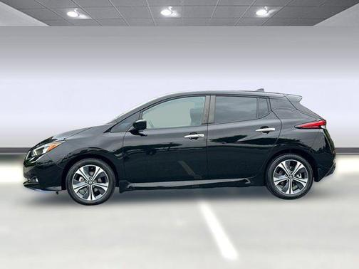 2022 Nissan Leaf SV PLUS 62 kWh