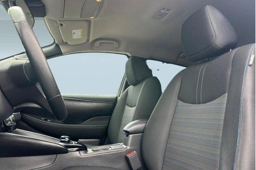 2022 Nissan Leaf SV PLUS 62 kWh