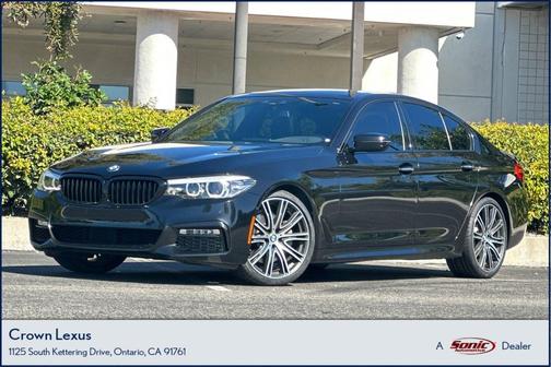 Black 2018 BMW 540 540i