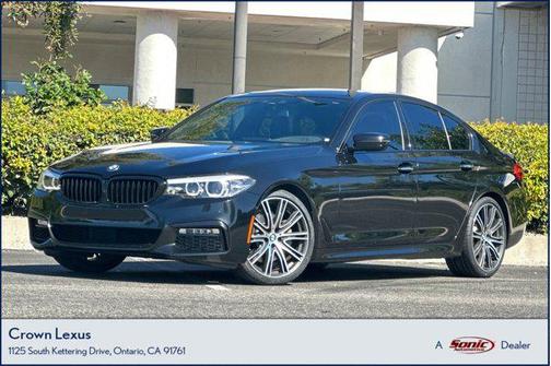 Black 2018 BMW 540 540i