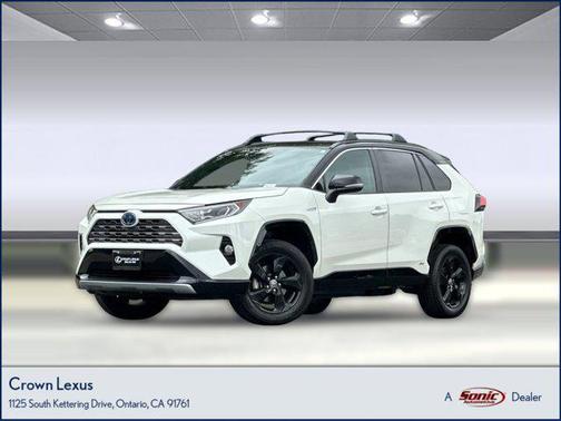 Blizzard Pearl/Midnight Black Metallic 2021 Toyota RAV4 Hybrid SE