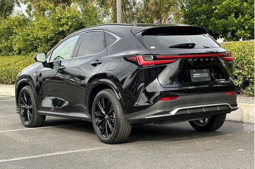 2025 Lexus NX 450h+ F SPORT Handling