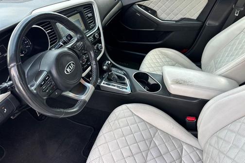 Snow White Pearl 2015 Kia Optima SXL Turbo