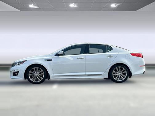 Snow White Pearl 2015 Kia Optima SXL Turbo