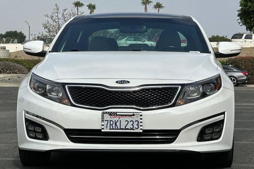 Snow White Pearl 2015 Kia Optima SXL Turbo
