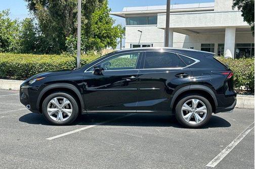 Obsidian 2017 Lexus NX 200t Base