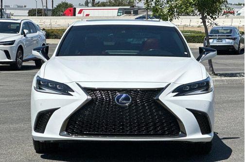 Ultra White 2022 Lexus ES 300h F SPORT