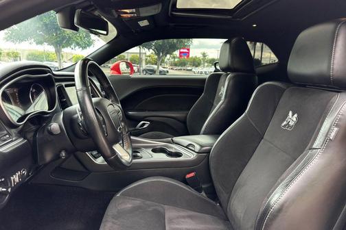Go Mango 2018 Dodge Challenger R/T Scat Pack