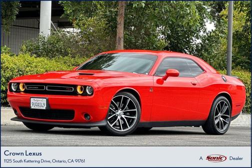 Go Mango 2018 Dodge Challenger R/T Scat Pack