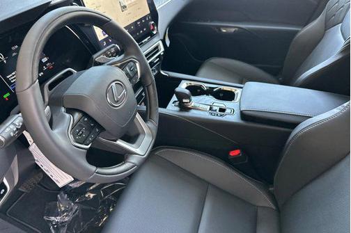 Eminent White Pearl 2026 Lexus RX 350h Premium