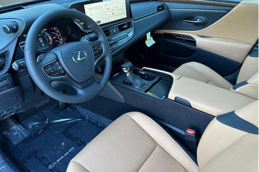 2025 Lexus ES 350 Base