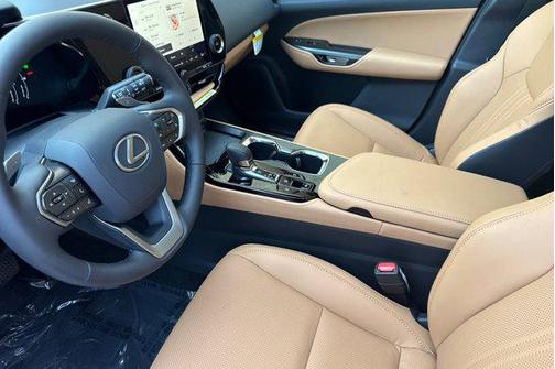 2025 Lexus NX 250 Base