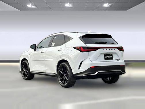 2026 Lexus NX 450h+ F SPORT Handling