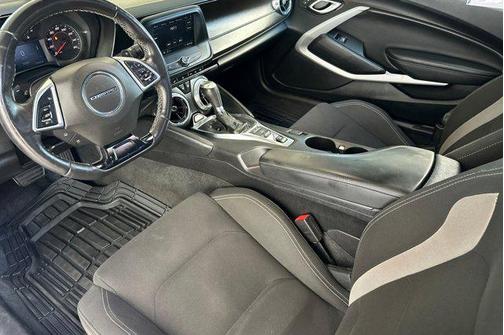 2019 Chevrolet Camaro 1LT