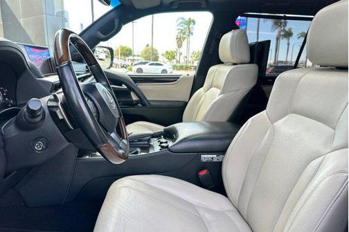 2019 Lexus LX 570 Base