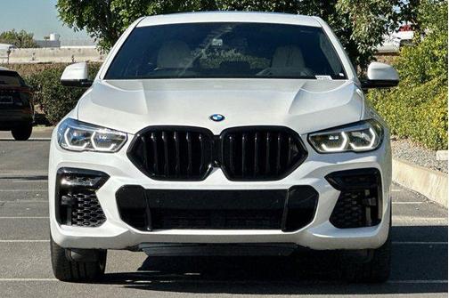 2023 BMW X6 xDrive40i
