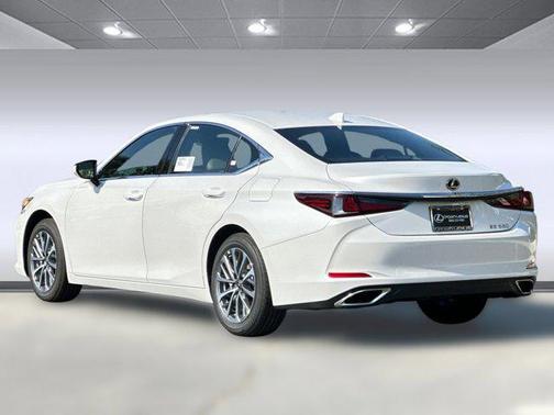 2025 Lexus ES 350 Base