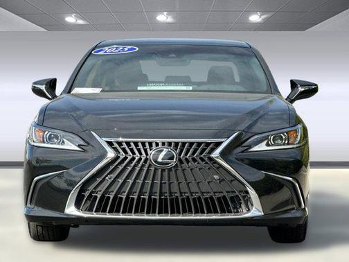 2025 Lexus ES 350 Base
