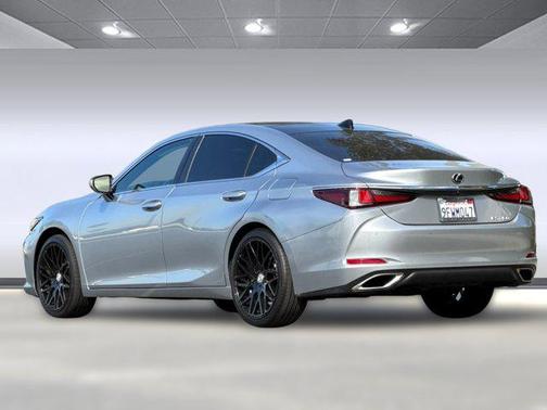 2023 Lexus ES 350 Base