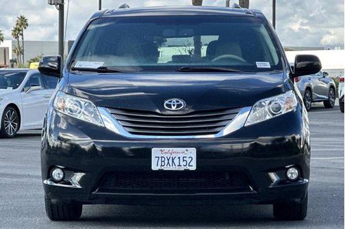 2013 Toyota Sienna XLE