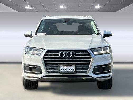 2019 Audi Q7 45 Premium Plus