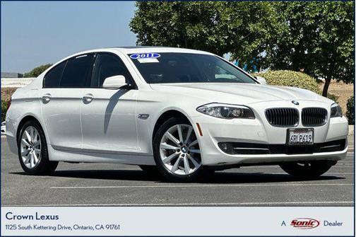 2011 BMW 528 528i