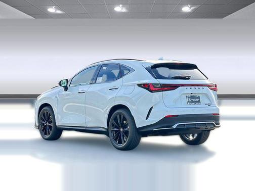 2026 Lexus NX 450h+ F SPORT Handling