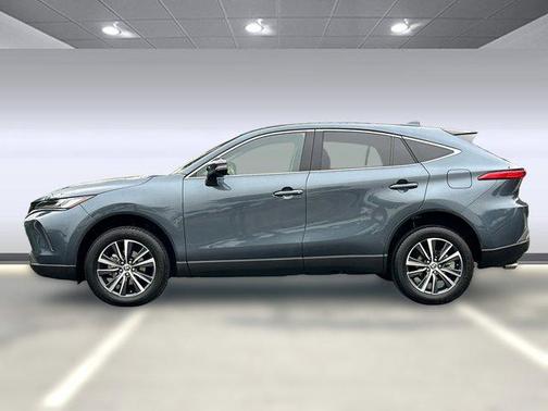 2024 Toyota Venza LE