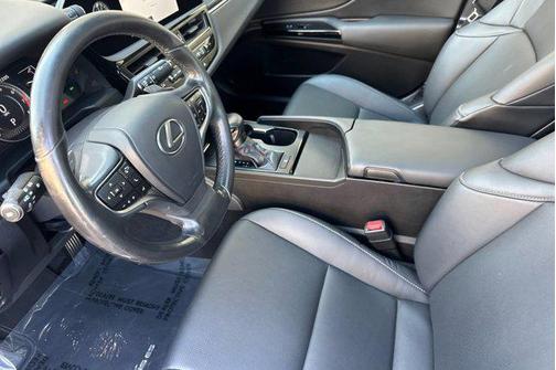 2025 Lexus ES 350 Base
