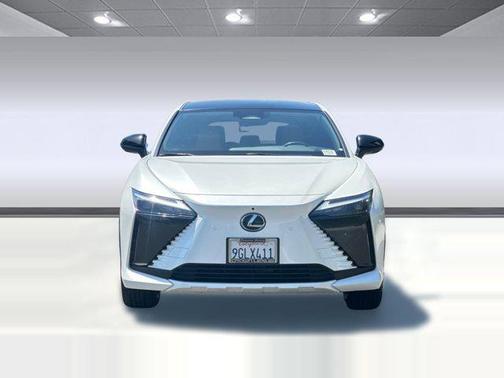Eminent White Pearl 2023 Lexus RZ 450e Premium