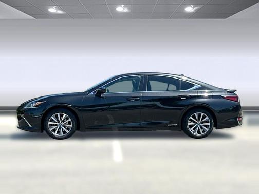 Black 2020 Lexus ES 300h Base