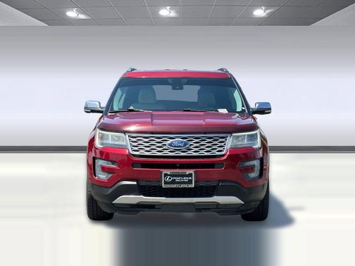 Maroon 2017 Ford Explorer Platinum