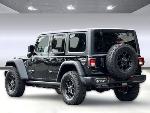 2025 Jeep Wrangler 4xe Willys