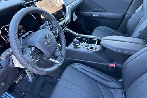 2026 Lexus TX 500h F SPORT Premium