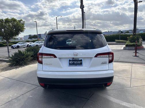 2022 Honda Pilot AWD Sport