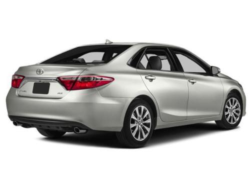 Celestial Silver Metallic 2015 Toyota Camry XLE