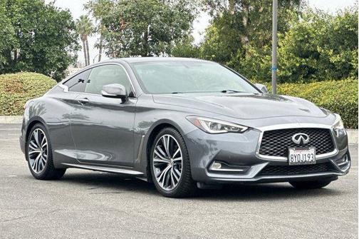 2018 INFINITI Q60 3.0T LUXE