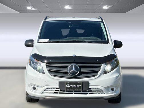 2021 Mercedes-Benz Metris Base