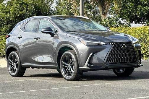 2026 Lexus NX 450h+ Luxury