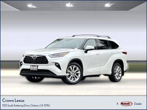 2022 Toyota Highlander Hybrid Limited
