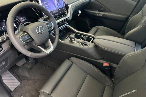 2025 Lexus TX 350 Luxury