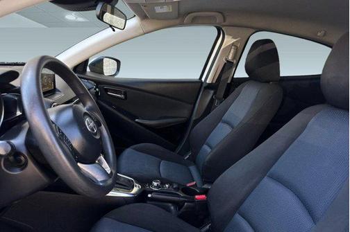 2016 Scion iA 4dr Sdn Auto (Natl)