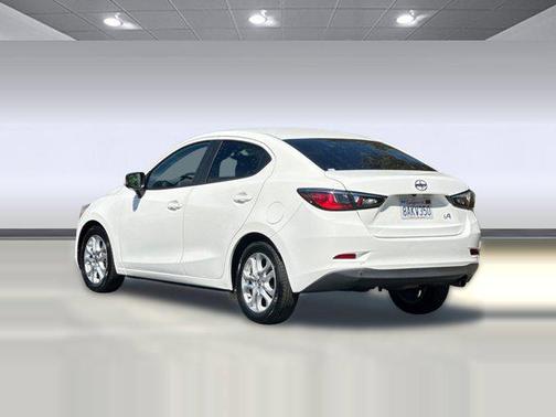 2016 Scion iA 4dr Sdn Auto (Natl)