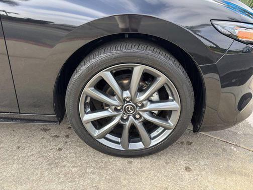 2022 Mazda Mazda3 FWD w/Preferred Package